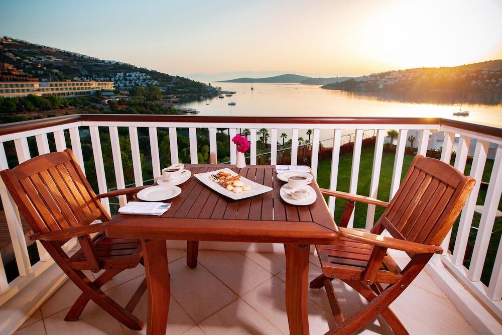 Baia Bodrum Hotel Gündoğan Esterno foto